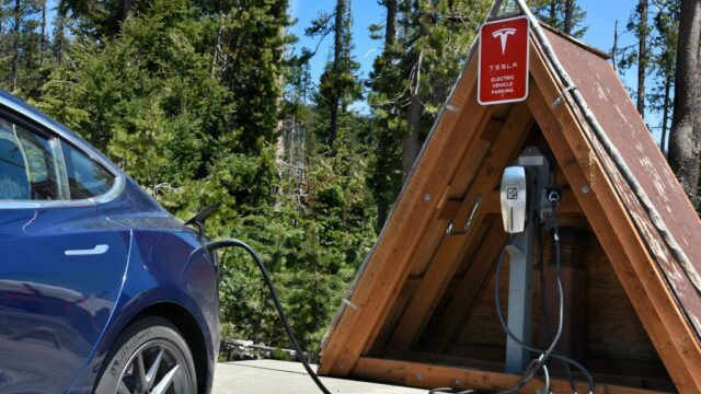 Os habitantes do Oregon rejeitam aumentos no imposto sobre a bem vindo ao sinal de oregon