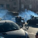 Os iranianos enfrentam dificuldades crescentes à medida que os protestos se intensificam