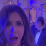 Os líderes do ICE Kristi Noem e Stephen Miller dançam 'Ice Ice Baby' no vídeo viral NYE