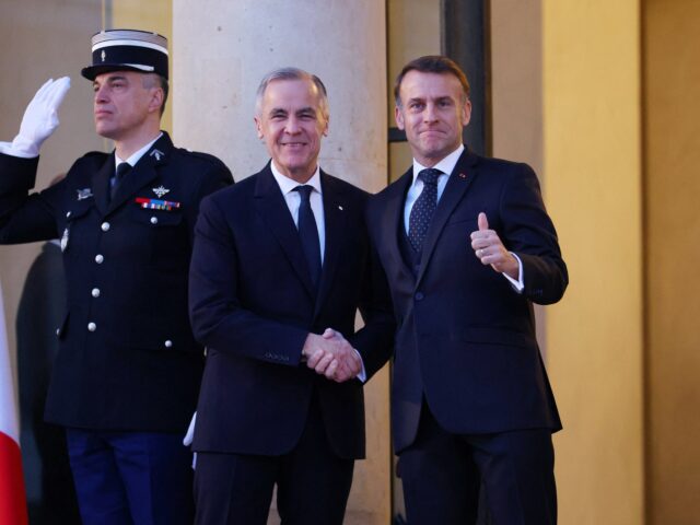 Os principais aliados da Ucrânia reúnem-se em Paris para pressionar pelas garantias de segurança de Kiev
