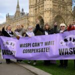 As chamadas mulheres 'Waspi' lutam por compensação há muitos anos. Na foto, um protesto no Parlamento no ano passado