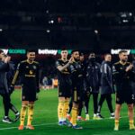 O Manchester United comemora o gol contra o Arsenal.