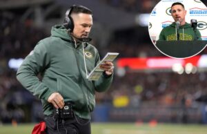 Packers tomam decisão sobre Matt LaFleur após feia saída dos playoffs O técnico do Green Bay Packers, Matt LaFleur, analisando notas nos bastidores.