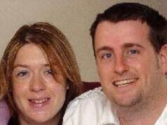 Pai de três filhos ADMITE ter drogado e estuprado sua esposa com outras pessoas em uma angustiante campanha de abuso que se estendeu por 13 anos, enquanto ele se declara culpado de 48 crimes Pai de três filhos, PhiliIp Young foi acusado de 56 crimes sexuais contra sua ex-esposa Joanne, de 48 anos, durante um período de 13 anos.