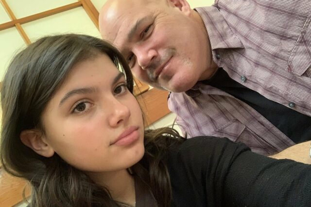 Piper James foi encontrado morto cercado por dingos em K'gari, Austrália (Todd James/Facebook)