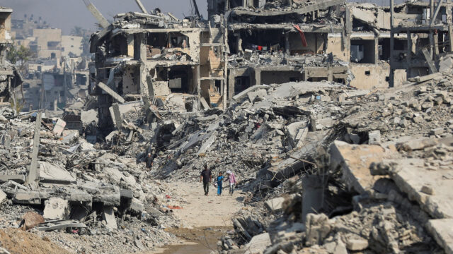 Palestinos ‘não otimistas’ sobre segunda fase do cessar-fogo em Gaza
