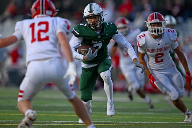 Palo Alto contrata novo treinador de futebol, que herda time que fez 0 a 10 no ano passado
