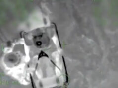 Papai relatou desaparecimento mais de 24 horas depois de surfar e nunca mais voltou. Equipes de resgate o encontraram preso, mas vivo Guarda Costeira dos EUA Sudeste A Guarda Costeira compartilhou imagens de um homem de 68 anos que havia desaparecido após surfar em Porto Rico