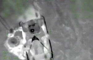 Papai relatou desaparecimento mais de 24 horas depois de surfar e nunca mais voltou. Equipes de resgate o encontraram preso, mas vivo Guarda Costeira dos EUA Sudeste A Guarda Costeira compartilhou imagens de um homem de 68 anos que havia desaparecido após surfar em Porto Rico