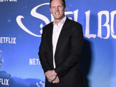 Paramount mantém oferta pela Warner Bros. Paramount mantém oferta pela Warner Bros.