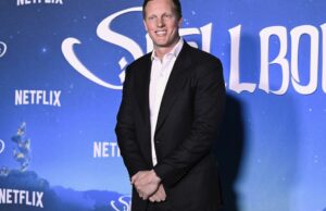 Paramount mantém oferta pela Warner Bros. Paramount mantém oferta pela Warner Bros.