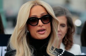 Paris Hilton fala depois que seu infame vídeo íntimo vazou aos 19 anos GettyImages-2257057059Paris-Hilton-fala-depois-de-ela-infame-vídeo-íntimo-vazou-em-19.jpg