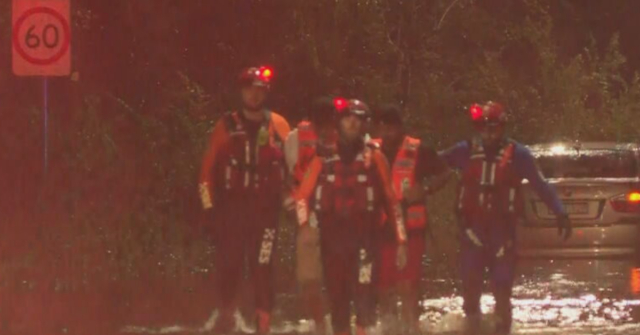 Sydney e as Montanhas Azuis estão na linha de fogo direta da forte tempestade.