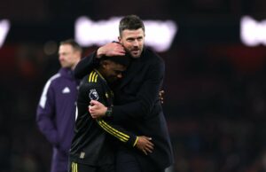 Paul Merson destaca a maior decisão de Michael Carrick na previsão ‘difícil’ de Man Utd x Fulham Paul Merson destaca a maior decisão de Michael Carrick na previsão 'difícil' de Man Utd x Fulham