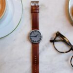 Uma imagem promocional do Pebble Round 2