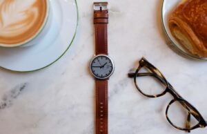 Pebble corta atalhos da melhor maneira possível com o smartwatch Round 2 Uma imagem promocional do Pebble Round 2