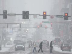 Pessoas se preparam para a tempestade de inverno que atravessa os EUA, em fotos Pessoas se preparam para a tempestade de inverno que atravessa os EUA, em fotos