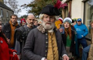 Peter Mullan, estrela de ‘The Fall of Sir Douglas Weatherford’, fala sobre os ‘horrores’ de Trump e a morte de Alex Pretti: ‘Eles estão reescrevendo a história enquanto falamos’ (EXCLUSIVO) Peter Mullan, estrela de 'The Fall of Sir Douglas Weatherford', fala sobre os 'horrores' de Trump e a morte de Alex Pretti: 'Eles estão reescrevendo a história enquanto falamos' (EXCLUSIVO)