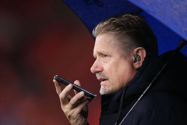 Peter Schmeichel responde ao que ‘as pessoas estão cansadas’ de Carrick