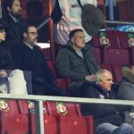 O coproprietário do Manchester United, Sir Jim Ratcliffe, chega antes da partida da Premier League entre Manchester United e Manchester City em Old Trafford em 17 de janeiro de 2026 em Manchester, Reino Unido