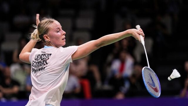 Pisos sujos, quadras sujas, excrementos de pássaros: Blichfeldt critica condições Pisos sujos, quadras sujas, excrementos de pássaros: Blichfeldt critica condições anti-higiênicas no India Open