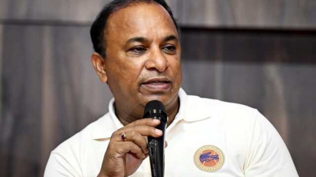 Por que o BCCI está eliminando a categoria A-plus? Saikia Por que o BCCI está eliminando a categoria A-plus? Saikia explica