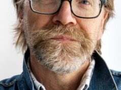 Por que o novo romance de George Saunders pode ser a leitura de humor negro que você precisa agora Por que o novo romance de George Saunders pode ser a leitura de humor negro que você precisa agora