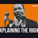 ARQUIVO - Nesta foto de arquivo de 25 de maio de 2017, uma turma de alunos da oitava série e seus acompanhantes sentam-se em uma campina no Parque Nacional de Yosemite, Califórnia, abaixo das Cataratas de Yosemite. O secretário do Interior David Bernhardt anunciou a substituição surpresa na sexta-feira, 7 de agosto de 2020, do veterano de parques de 30 anos que dirige o Serviço de Parques Nacionais, nomeando uma de suas conselheiras, Margaret Everson, para dirigir a agência, enquanto ela começa a ajudar a dividir um novo legado anual multibilionário do Congresso. (Foto AP / Scott Smith, arquivo)