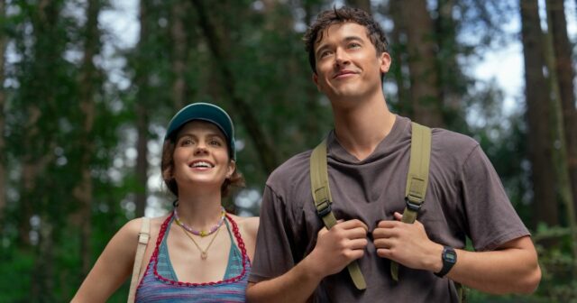 Por que as pessoas que conhecemos nas férias estão recebendo críticas mistas de fãs e críticos