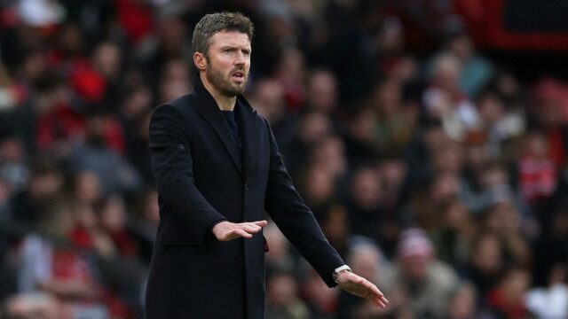 Premier League: Carrick mantém os pés no chão enquanto o Manchester United visita o Arsenal, líder da tabela
