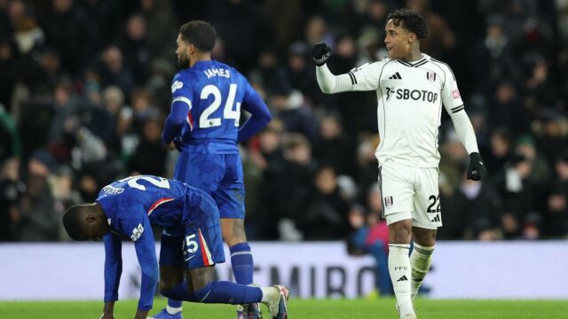 Premier League: Chelsea com dez jogadores sofre derrota por 1-2 Premier League: Chelsea com dez jogadores sofre derrota por 1-2 no Fulham