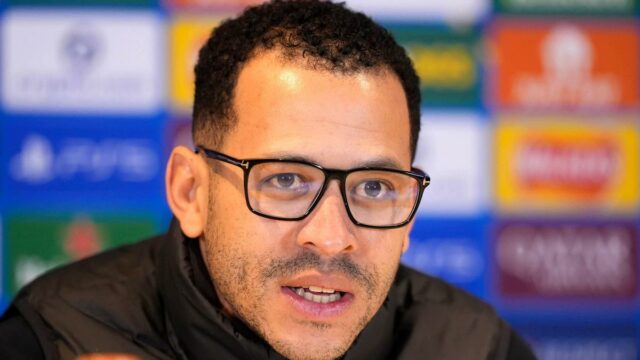 Premier League: Rosenior diz que Palmer está “muito feliz” no Chelsea em meio a rumores de transferência
