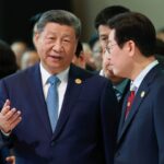 O primeiro-ministro do Japão, Sanae Takaichi, e o presidente chinês, Xi Jinping.