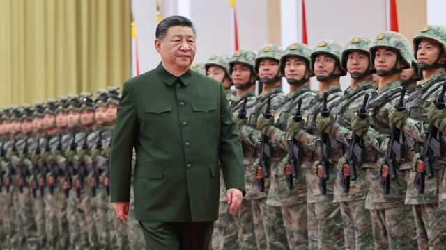 Principal general da China deposto e colocado sob investigação no último expurgo militar
