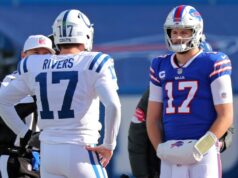 Projetos de lei considerando Philip Rivers para vaga de treinador principal Former Indianapolis Colts QB Philip Rivers and Buffalo Bills QB Josh Allen