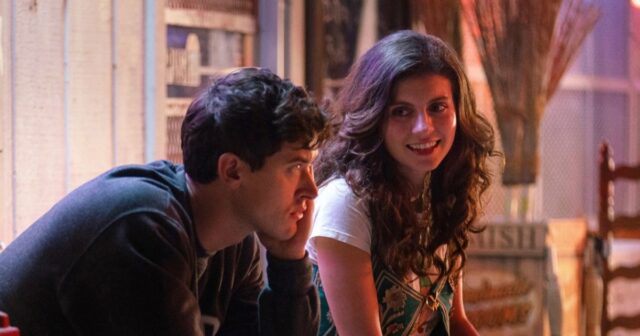 Qual é o trabalho de Poppy em ‘Pessoas que conhecemos nas férias’? Por dentro de sua carreira
