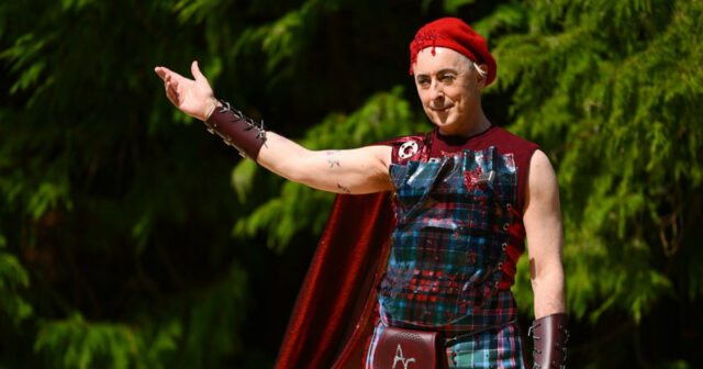 Que horas é 'The Traitors' hoje à noite? Como assistir a 4ª temporada, episódios 4 e 5
