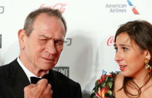Quem foi Victoria Jones? Filha de Tommy Lee Jones encontrada morta aos 34 anos GettyImages-866175860 quem é a filha de Victoria Jones, Tommy Lee Jones, morta