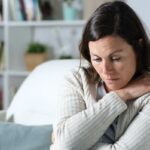 Querida Abby: Minha amiga se recusa a abandonar seu relacionamento tóxico