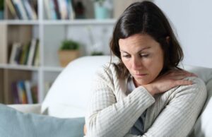 Querida Abby: Minha amiga se recusa a abandonar seu relacionamento tóxico Querida Abby: Minha amiga se recusa a abandonar seu relacionamento tóxico