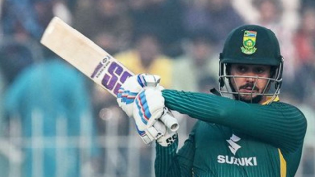 Quinton de Kock explica a pressão de jogar partidas na Índia
