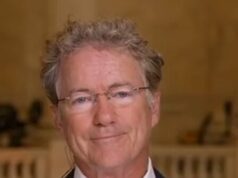 Rand Paul: Resolução sobre poderes de guerra não apenas sobre a Venezuela, mas sobre a Groenlândia Rand Paul: Resolução sobre poderes de guerra não apenas sobre a Venezuela, mas sobre a Groenlândia