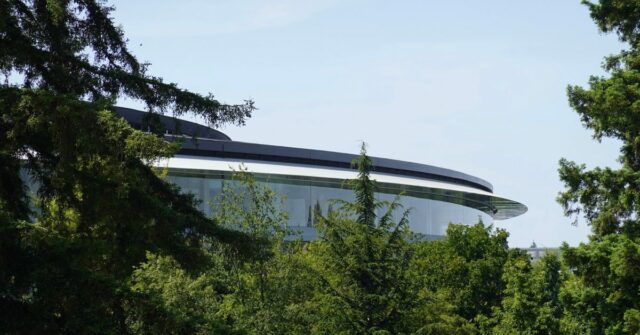 Relatório detalha os chatbots de IA que a Apple usa WWDC 2023