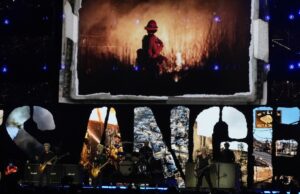 Relatório do comitê da Câmara questiona distribuição de US$ 100 milhões da FireAid para alívio de incêndios florestais em Los Angeles Relatório do comitê da Câmara questiona distribuição de US$ 100 milhões da FireAid para alívio de incêndios florestais em Los Angeles