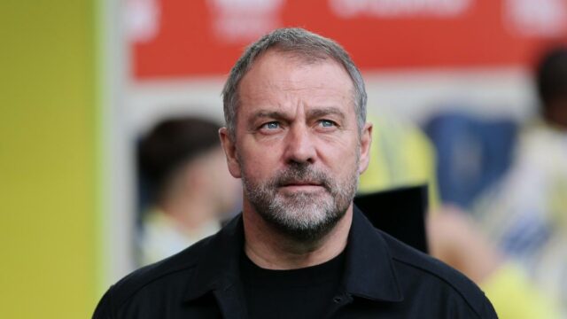 Repetir o sucesso da Supercopa dará 'energia' ao Barça, diz Flick
