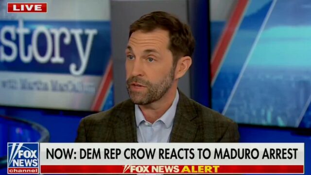 Representante do Colorado verifica fatos da âncora da Fox News no ar sobre alegações de morte por drogas na Venezuela: 'Isso não é verdade' | Vídeo
