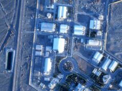 República Islâmica constrói telhados sobre instalações nucleares danificadas para impedir que inspetores monitorem atividades, dizem especialistas República Islâmica constrói telhados sobre instalações nucleares danificadas para impedir que inspetores monitorem atividades, dizem especialistas