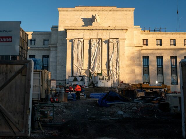 Reserva Federal dos EUA mantém taxas de juro estáveis ​​apesar da pressão política
