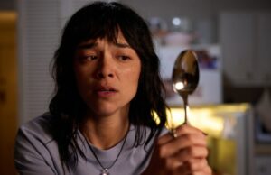 Revisão de ‘Saccharine’: Um terrível terror corporal na imagem corporal para a era dos remédios para perda de peso Revisão de 'Saccharine': Um terrível terror corporal na imagem corporal para a era dos remédios para perda de peso