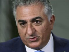 Reza Pahlavi insta os militares do Irã a desertarem do regime e se juntarem imediatamente aos manifestantes Reza Pahlavi insta os militares do Irã a desertarem do regime e se juntarem imediatamente aos manifestantes